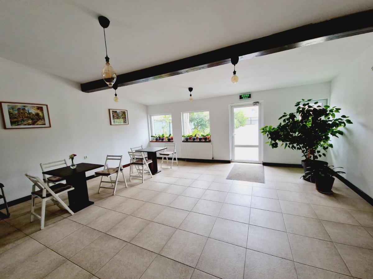 Guest house Confort Otopeni